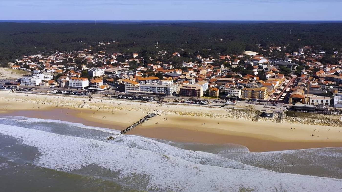 VTC transfer Bordeaux to Lacanau