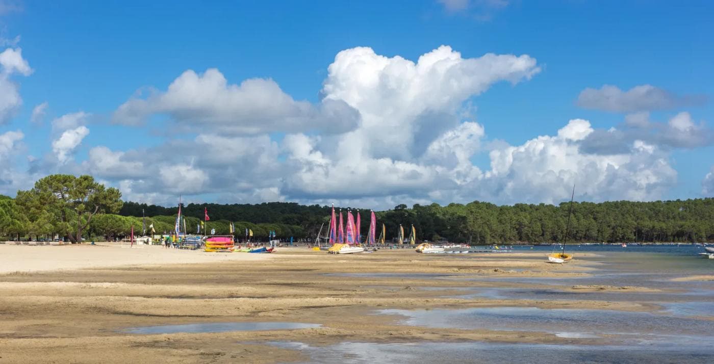 VTC transfer Bordeaux to Médoc